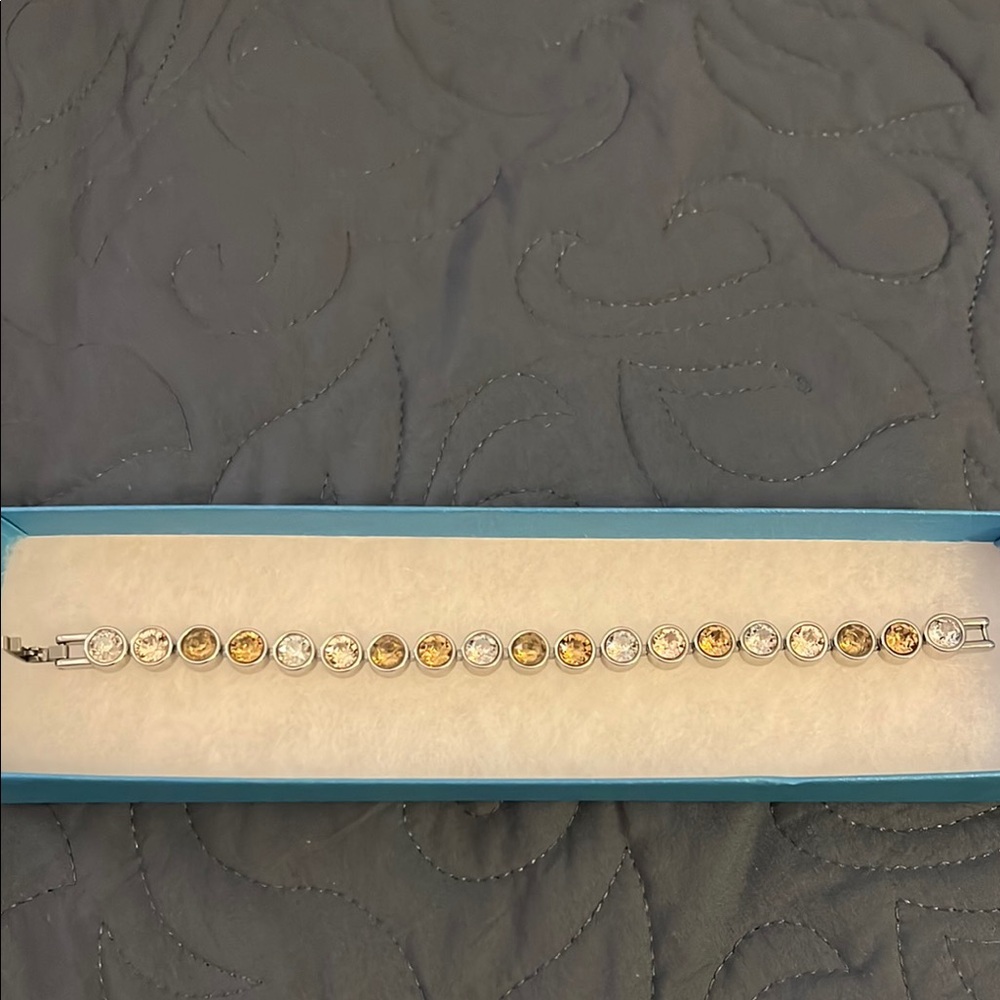 Touchstone Crystal Gold and Silver Bracelet with Elegant Design - Picture 3 of 4
